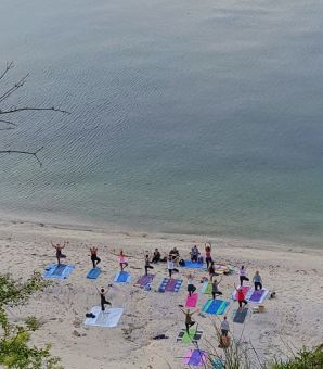 Beach Yoga from above